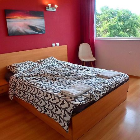 Arode Villa Ovidius - Apartments بالشيك المظهر الخارجي الصورة