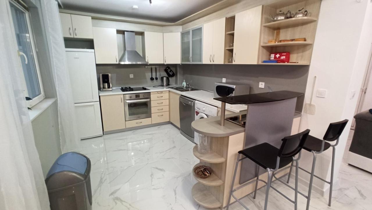 Arode Villa Ovidius - Apartments بالشيك المظهر الخارجي الصورة
