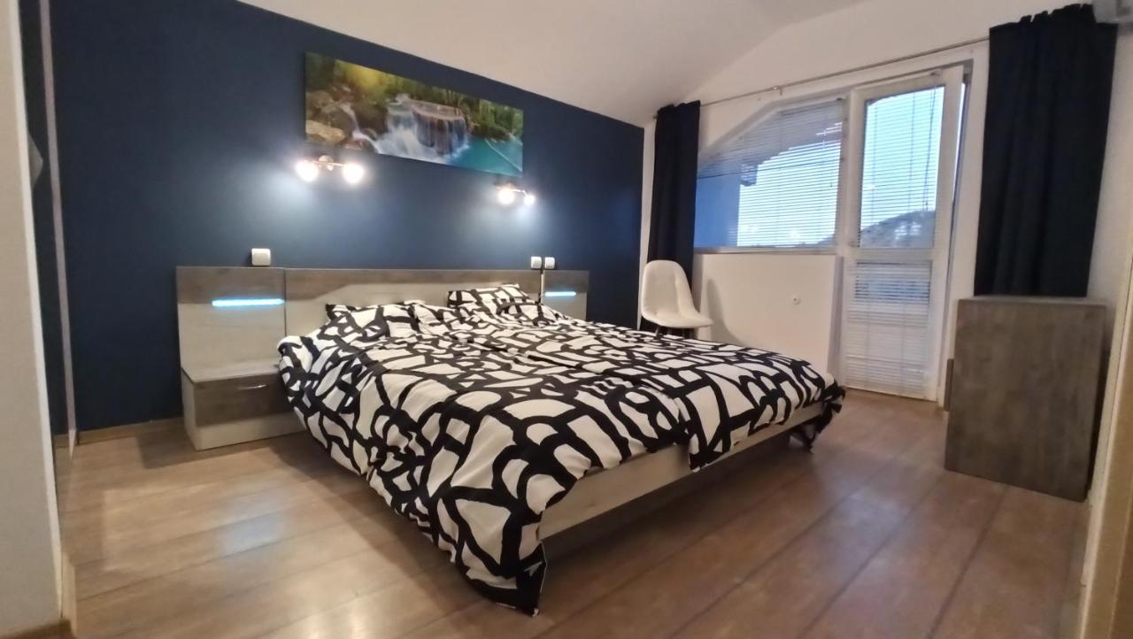 Arode Villa Ovidius - Apartments بالشيك المظهر الخارجي الصورة