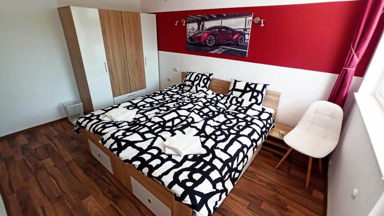 Arode Villa Ovidius - Apartments بالشيك المظهر الخارجي الصورة
