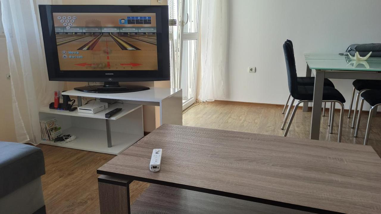 Arode Villa Ovidius - Apartments بالشيك المظهر الخارجي الصورة