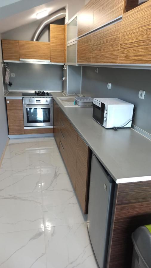 Arode Villa Ovidius - Apartments بالشيك المظهر الخارجي الصورة